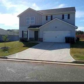 lawn maintenance by Rice Landscaping reviewed on May 5, 2025