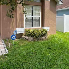 Bush Trimming by Sepulveda’s landscaping reviewed on November 8, 2025