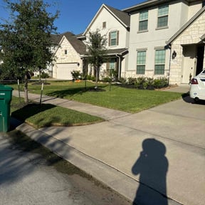 landscaping services by Jose Perez Landscaping reviewed on August 20, 2025