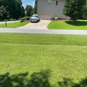 yard work by Garrett Landscaping Services reviewed on August 16, 2025