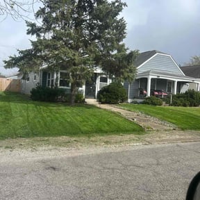 turf maintenance by R &amp; C Landscaping reviewed on April 6, 2024