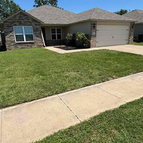 lawn service by The Lawn Guy reviewed on May 17, 2025