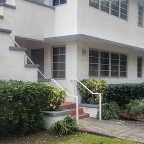 Bush Trimming by MZ Property Services LLC reviewed on August 19, 2025