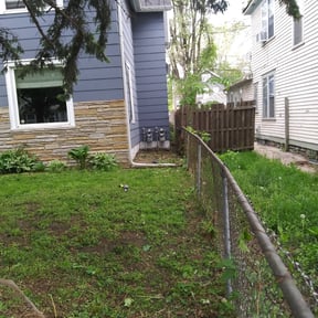 Bush Trimming by Total Landscaping reviewed on August 21, 2025