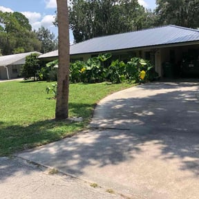 lawn care by Louisiana Lawns reviewed on May 23, 2022