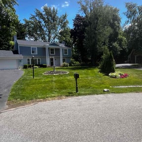 residential landscaping by Ford year-round Lawn Service reviewed on August 19, 2025