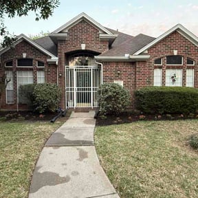 Mulching by Blessed Family LLC reviewed on March 25, 2026