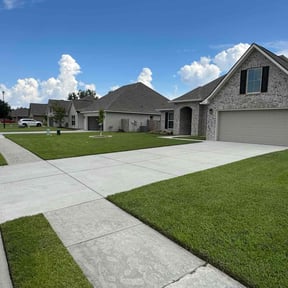 landscape maintenance by CSA landscaping inc reviewed on January 4, 2026