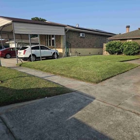 grass cutting by JD lawn services reviewed on August 17, 2025