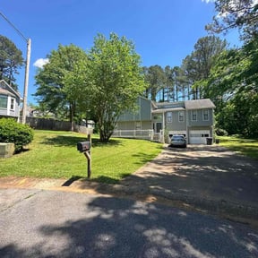 lawn care by Longs Elite Home Services reviewed on April 16, 2025