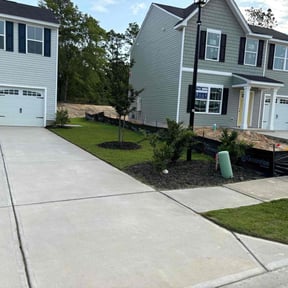 turf maintenance by Lawman Lawns LLC reviewed on May 31, 2025