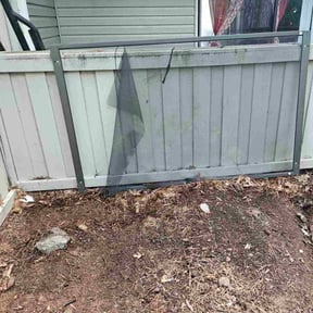 Leaf Removal by The Grassy Knolls reviewed on September 19, 2025