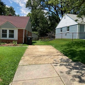 yard care by Under the Mhoon Landscaping reviewed on August 15, 2025