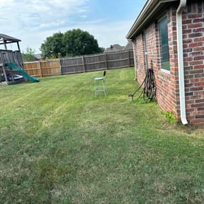 grass maintenance by Tulsa Lawn Care reviewed on April 2, 2025