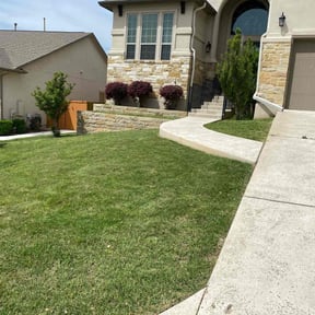 landscaping by ClearCoast Lawn Solutions reviewed on August 20, 2025