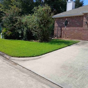 residential landscaping by Greenwood Irrigation & Lawn Care LLC reviewed on August 18, 2025
