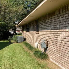Bush Trimming by S&K Lawn care reviewed on August 18, 2025