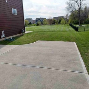 landscaping by Ground Control Lawn Care reviewed on August 17, 2025
