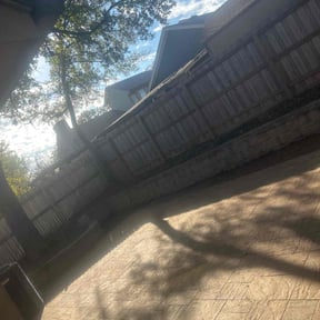 Leaf Removal by HHS, LLC reviewed on November 29, 2025