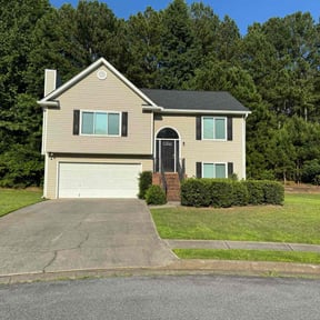 yard work by R&R Lawncare reviewed on August 20, 2025
