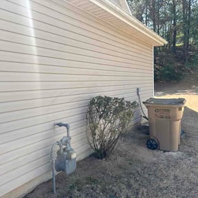 Bush Trimming by Greenxblades reviewed on March 22, 2026