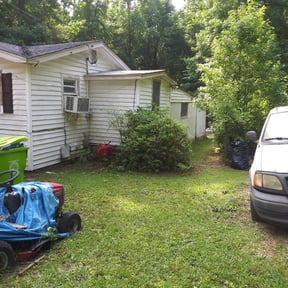 Bush Trimming by Just us landscaping LLC reviewed on August 18, 2025