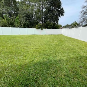 yard care by HRC LAWNCARE reviewed on August 19, 2025