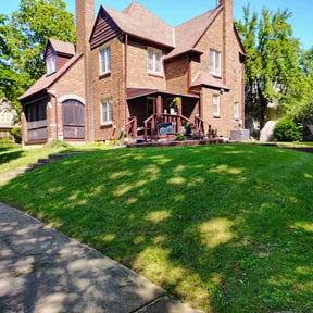 yard service by God Sent Lawn Care and Snow Removal reviewed on August 21, 2025