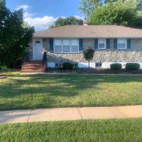 Bush Trimming by Baltazar Landscaping reviewed on August 16, 2025