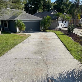 lawn service by King&#039;s Services  reviewed on August 20, 2025