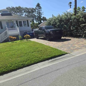 landscaping by Sedlak Landscaping reviewed on August 17, 2025