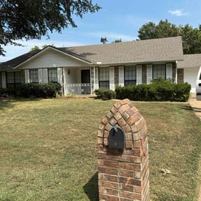 Bush Trimming by Proficient Grounds Maintenance Inc. reviewed on August 20, 2025