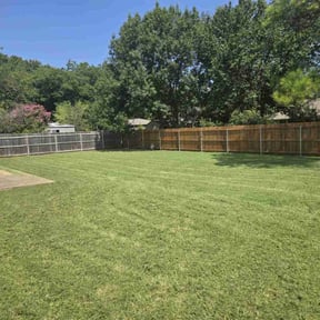 gardening service by CMB Landscaping reviewed on August 18, 2025