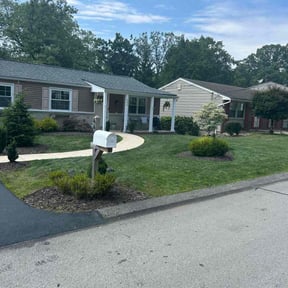landscaping by GOODLAWNCARE reviewed on August 21, 2025
