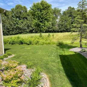 landscaping by Dt’s Lawn and Landscaping LLC reviewed on August 15, 2025