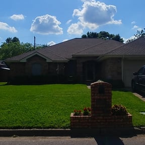 Bush Trimming by A Gaines lawncare & landscaping LLC reviewed on August 20, 2025