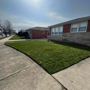 residential landscaping by Amie&#039;s Clean Cut Lawns and More reviewed on August 21, 2025