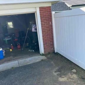 Bush Trimming by Good Guys reviewed on August 18, 2025