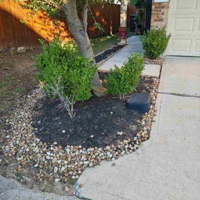 Flower Bed Weeding by Katy Outdoor Services reviewed on October 20, 2025