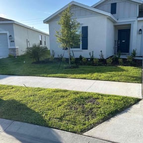 yard work by Florida&#039;s Finest Property Maintenance reviewed on November 26, 2025