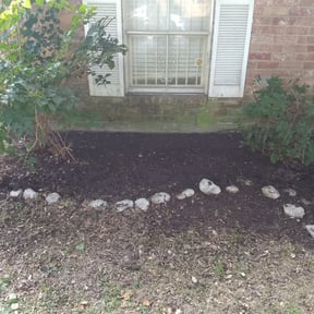 Flower Bed Weeding by Tim Michalak reviewed on August 15, 2025