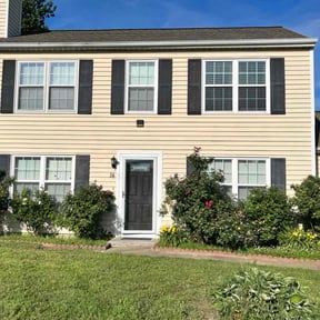 landscaping services by Top notch lawn services  reviewed on August 19, 2025