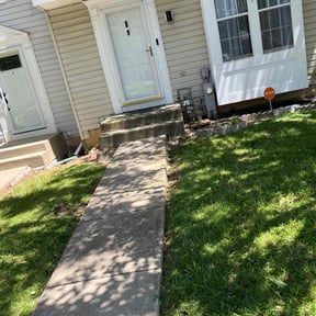 lawn service by Prestige Property Preservation Worldwide LLC reviewed on April 23, 2024