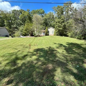 landscape maintenance by Gerringer Lawn Care reviewed on August 19, 2025