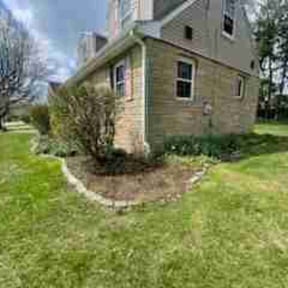 Flower Bed Weeding by CoopersLawnService reviewed on April 10, 2026