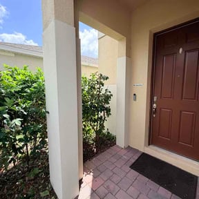 Bush Trimming by Onyx Outdoor Services LLC reviewed on April 13, 2026