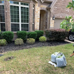 Bush Trimming by Lucky Duck Lawn Care reviewed on August 15, 2025