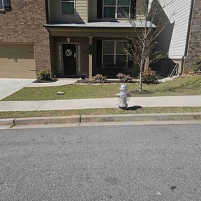 landscaping services by 13Books reviewed on November 23, 2025