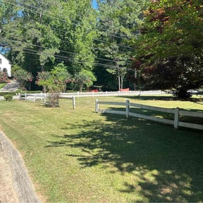 lawn care services by KLG LAWN Service reviewed on August 20, 2025