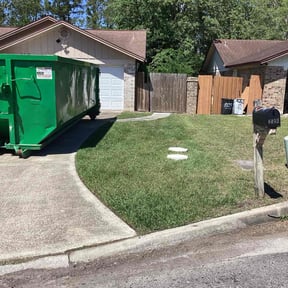 grass maintenance by T&t lawn care reviewed on August 1, 2023